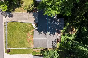4200 Admiral Dr, Atlanta, GA 30341 - Photo 38