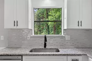 4298 Buckingham Pl, Duluth, GA 30096 - Photo 10