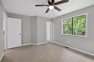 4298 Buckingham Pl, Duluth, GA 30096 - Photo 16
