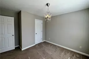 2403 Walnut Tree Ln, Buford, GA 30519 - Photo 32