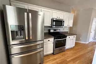 2403 Walnut Tree Ln, Buford, GA 30519 - Photo 2
