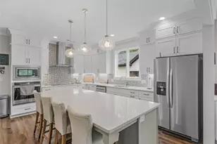 493 Walnut St, Hapeville, GA 30354 - Photo 4