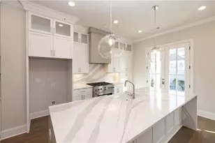 220 Midnight Oak Run, Alpharetta, GA 30009 - Photo 10