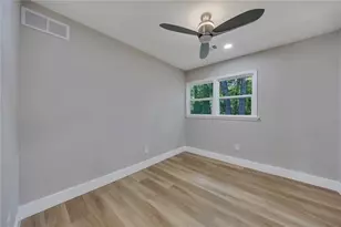 202 Oakcliff Ct NW, Atlanta, GA 30331 - Photo 14