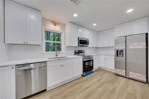 202 Oakcliff Ct NW, Atlanta, GA 30331 - Photo 8