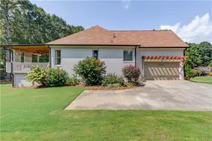 941 Providence Ln, Monroe, GA 30656 - Photo 4