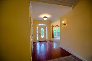 4459 N Gate Dr, Gainesville, GA 30506 - Photo 8