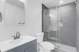 910 Forest Path, Stone Mountain, GA 30088 - Photo 20