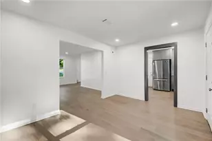 910 Forest Path, Stone Mountain, GA 30088 - Photo 22