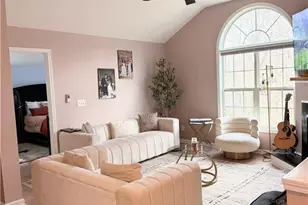 1436 Orchard Park Dr, Stone Mountain, GA 30083 - Photo 10