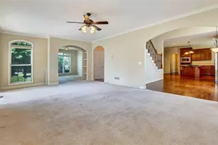 1805 Regents Way, Conyers, GA 30094 - Photo 14