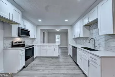 324 Bethel Drive, Woodstock, GA 30189 - Photo 10