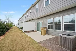 136 Salt Lake Ln Ln, Hoschton, GA 30548 - Photo 26