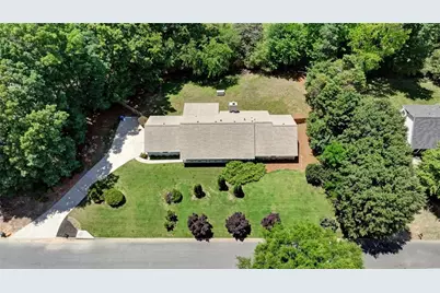 2861 Interlaken Drive, Marietta, GA 30062 - Photo 44
