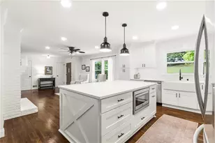 455 Forest Valley Rd, Sandy Springs, GA 30342 - Photo 8