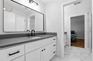 10210 Kinross Rd, Roswell, GA 30076 - Photo 22