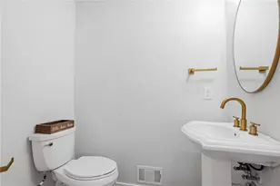 10210 Kinross Rd, Roswell, GA 30076 - Photo 28