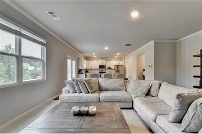 6817 Scarlet Oak Way, Flowery Branch, GA 30542 - Photo 6