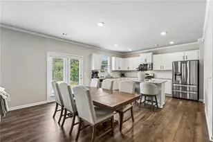 6817 Scarlet Oak Way, Flowery Branch, GA 30542 - Photo 6