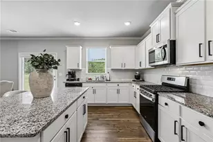 6817 Scarlet Oak Way, Flowery Branch, GA 30542 - Photo 78