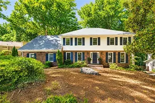 1820 Branch Valley Dr, Roswell, GA 30076 - Photo 1