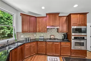 1030 Summerfield Dr, Cumming, GA 30040 - Photo 4