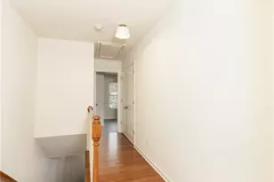 7280 Glisten Ave, Atlanta, GA 30328 - Photo 16