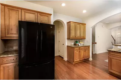 7280 Glisten Avenue, Atlanta, GA 30328 - Photo 6