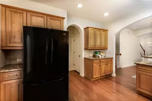 7280 Glisten Ave, Atlanta, GA 30328 - Photo 6