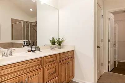 7280 Glisten Avenue, Atlanta, GA 30328 - Photo 14