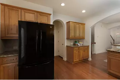 7280 Glisten Avenue, Atlanta, GA 30328 - Photo 8