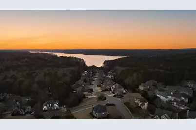 520 Waterside Court, Canton, GA 30114 - Photo 8