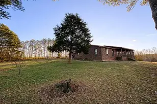 781 Thomas St, Roopville, GA 30170 - Photo 2