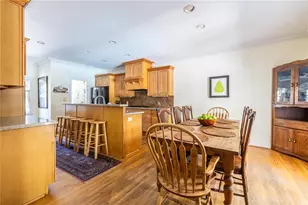 429 Valley Brook Dr NE, Atlanta, GA 30342 - Photo 14