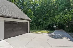 1815 Ashton Brooke Ln, Buford, GA 30519 - Photo 44