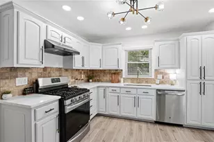 408 Riverlake Ct, Woodstock, GA 30188 - Photo 8