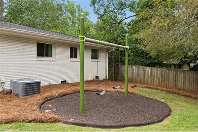 4428 E Kings Point Circle, Atlanta, GA 30338 - Photo 36