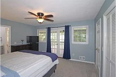 260 E Valley Drive, Marietta, GA 30068 - Photo 18