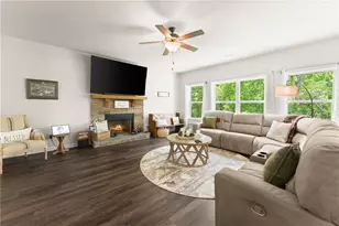 176 Whelchel Valley Dr, Dawsonville, GA 30534 - Photo 2