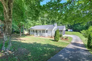 15 Popular Dr SE, Cartersville, GA 30121 - Photo 2