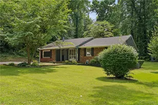 2530 Rolling View Dr SE, Smyrna, GA 30080 - Photo 1