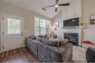 1666 Woodsford Road NW, Kennesaw, GA 30152 - Photo 4