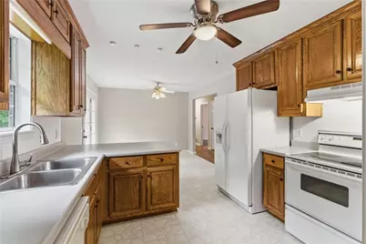 6360 Mountain View Trail, Cumming, GA 30041 - Photo 16