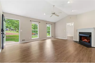6360 Mountain View Trail, Cumming, GA 30041 - Photo 4