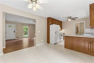 6360 Mountain View Trail, Cumming, GA 30041 - Photo 10