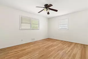 1267 Sycamore Dr SW, Lilburn, GA 30047 - Photo 18