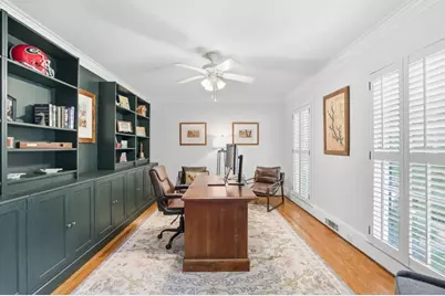 898 Byrnwyck Road NE, Atlanta, GA 30319 - Photo 8