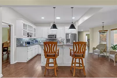 2660 Sandy Creek Circle, Loganville, GA 30052 - Photo 10