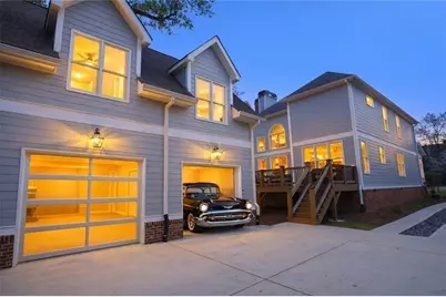 2607 Camille Drive NE, Brookhaven, GA 30319 - Photo 2