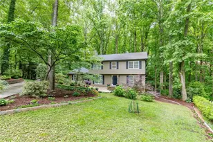 3672 Stonelake Ct SW, Lilburn, GA 30047 - Photo 4